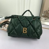 Balenciaga Sac à Rabat B En Cuir Nappa Matelassé Vert