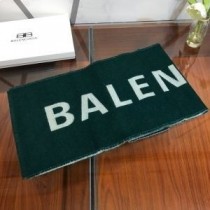Balenciaga Écharpe À Logo En Cachemire En Vert