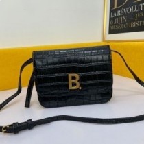 Balenciaga Sac Bandoulière B En Cuir Embossé Crocodile Noir
