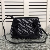 Balenciaga XS Navy Cabas σε λογότυπο σε μαύρο ριγέ καμβά