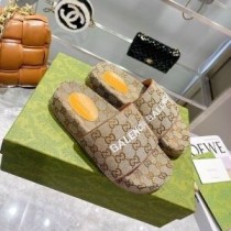 Balenciaga Pool παντούφλες Για άνδρες και γυναίκες GG Supreme Rubber Apricot