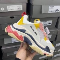 Balenciaga Triple S Αθλητικά Για άνδρες και γυναίκες Multi-Patches Δέρμα και Διχτυωτό Γκρι/Κίτρινο