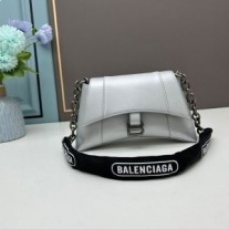Balenciaga XS Downtown válltáska borjúbőr ezüst lánccal