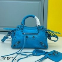 Balenciaga XS Neo Cagole kézitáska báránybőr kék színben