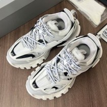 Balenciaga Glow In The Dark Track tornacipő Egynemű bőr és hálós fehér/szürke