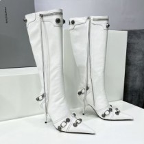 Balenciaga Cagole 90 mm-es női csizma borjúbőr fehér