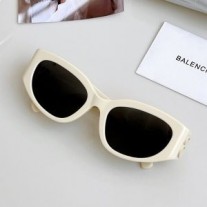 Balenciaga BB0324 Dynasty D-Ramme solbriller i beige